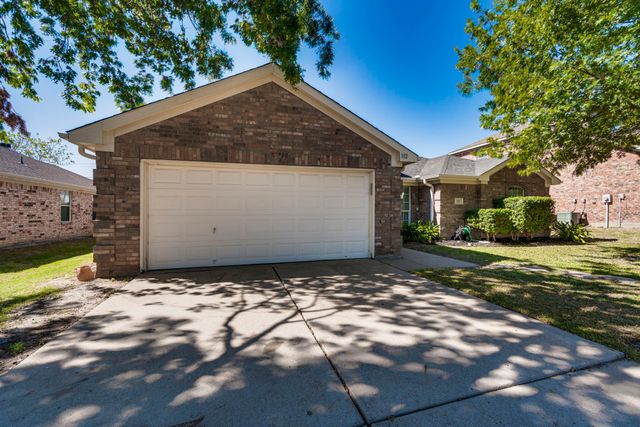 102 Canyon Court, Waxahachie, TX 75167