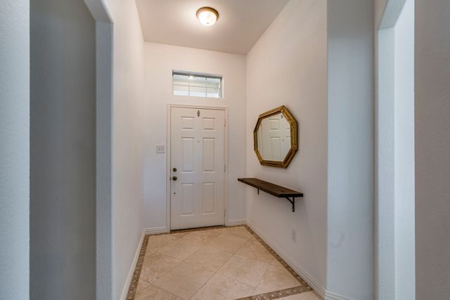 102 Canyon Court, Waxahachie, TX 75167