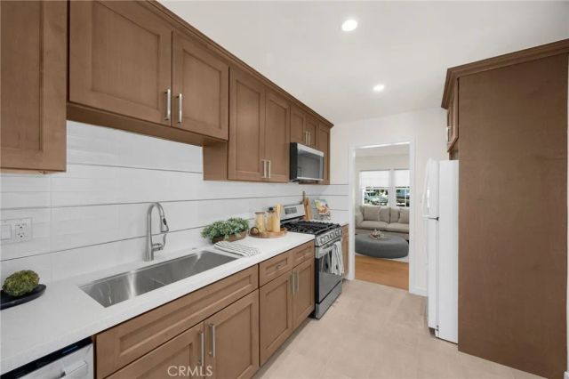9602 Mines Avenue, Pico Rivera, CA 90660