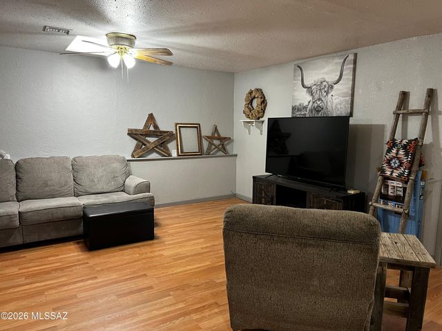 300 N Bowie Avenue, Willcox, AZ 85643