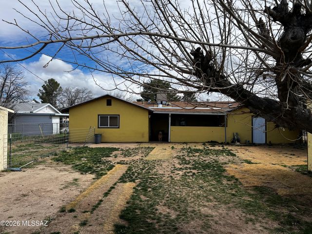 300 N Bowie Avenue, Willcox, AZ 85643