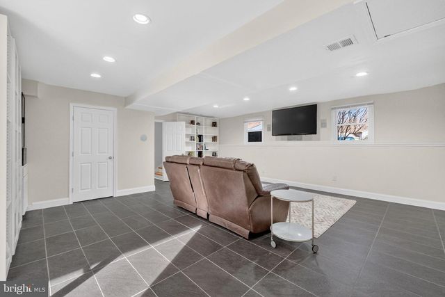 12608 CARLAND PL, Laurel, MD 20708