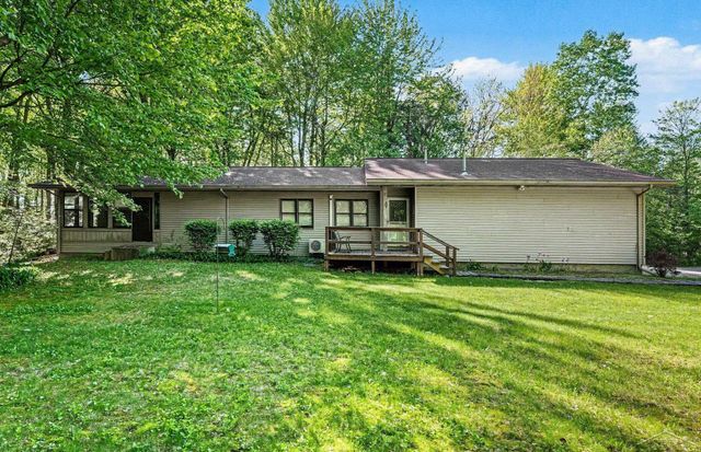 1038 E Freeland Road, Mt Haley Twp, MI 48637