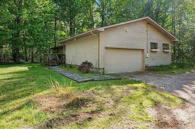 1038 E Freeland Road, Mt Haley Twp, MI 48637