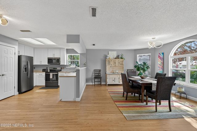 7951 COPPERFIELD Circle N, Jacksonville, FL 32244