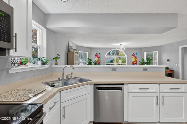 7951 COPPERFIELD Circle N, Jacksonville, FL 32244