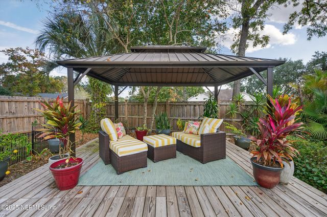 7951 COPPERFIELD Circle N, Jacksonville, FL 32244