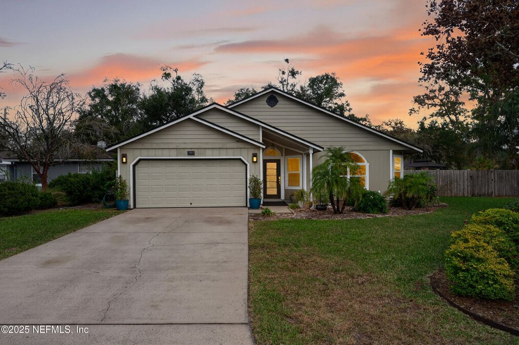 7951 COPPERFIELD Circle N, Jacksonville, FL 32244