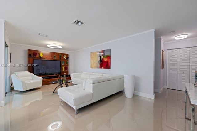 14812 SW 140th Pl, Miami, FL 33186