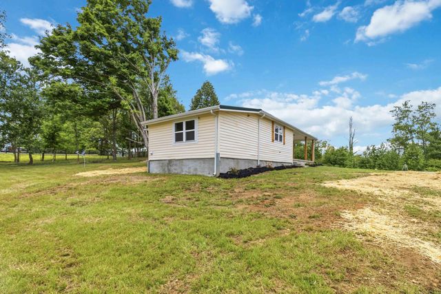 3135 Kentucky 1781, Waynesburg, KY 40489