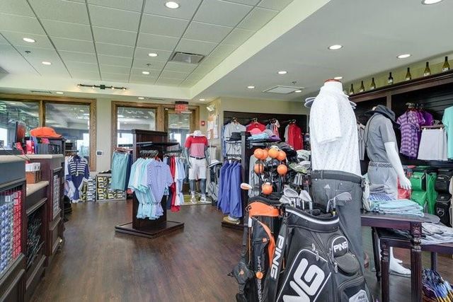 807 Glenn Circle, Raymore, MO 64083