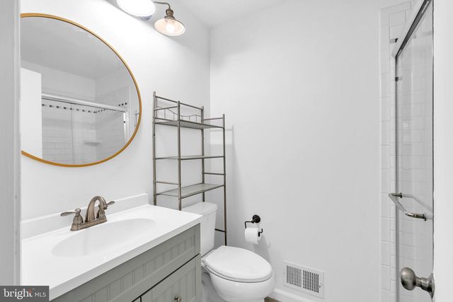 72 QUINCE, Lawrenceville, NJ 08648