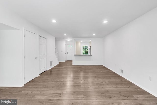 72 QUINCE, Lawrenceville, NJ 08648