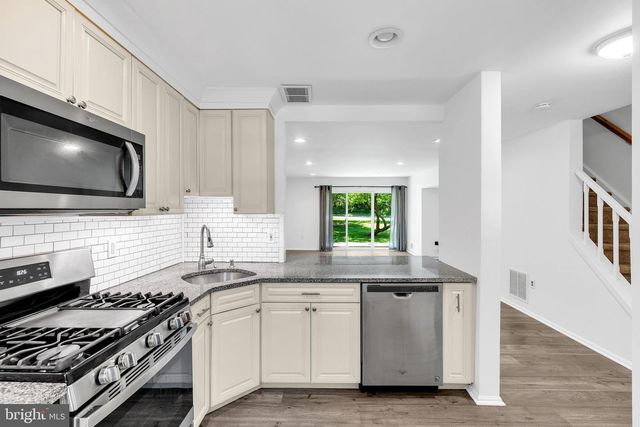72 QUINCE, Lawrenceville, NJ 08648