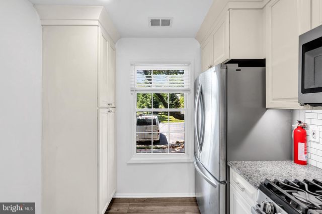 72 QUINCE, Lawrenceville, NJ 08648