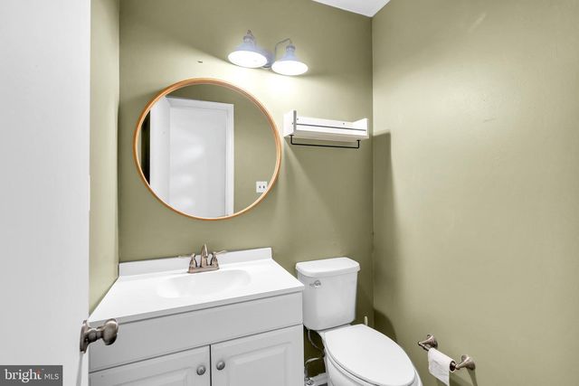 72 QUINCE, Lawrenceville, NJ 08648
