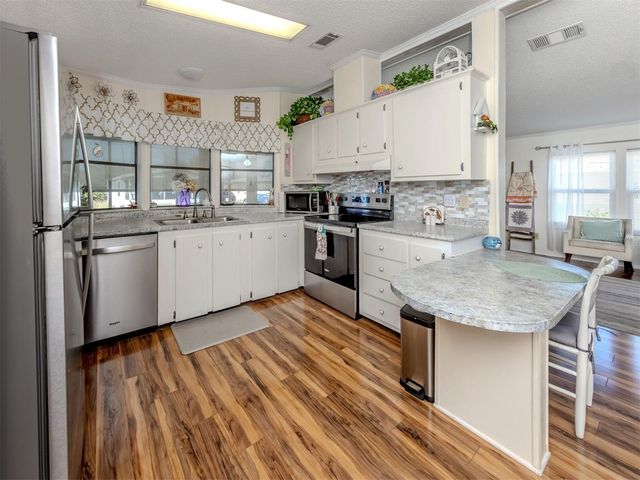 579 PORTSIDE DRIVE, North Port, FL 34287