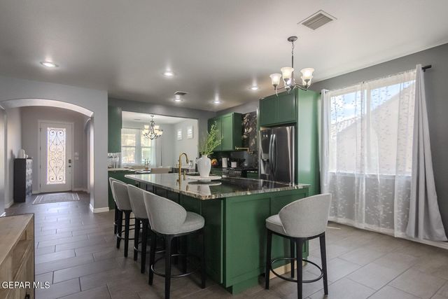 7839 ENCHANTED PATH Drive, El Paso, TX 79911