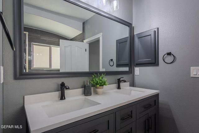 7839 ENCHANTED PATH Drive, El Paso, TX 79911