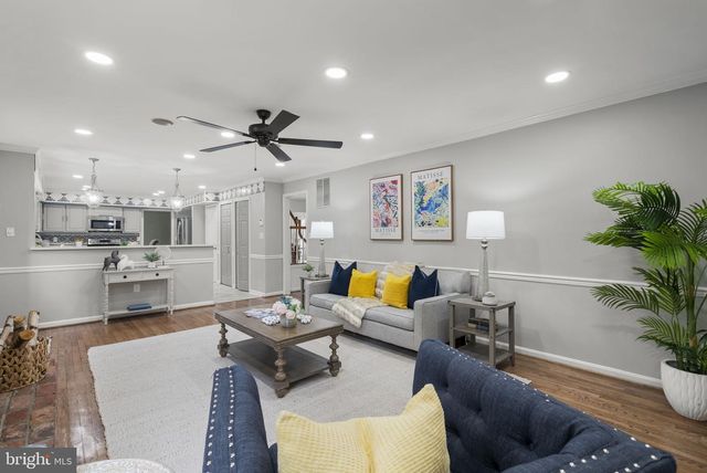 14908 VILLAGE GATE DR, Silver Spring, MD 20906