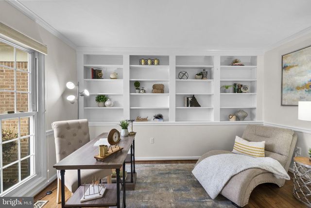 14908 VILLAGE GATE DR, Silver Spring, MD 20906