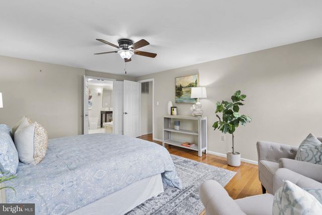 14908 VILLAGE GATE DR, Silver Spring, MD 20906