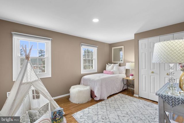 14908 VILLAGE GATE DR, Silver Spring, MD 20906