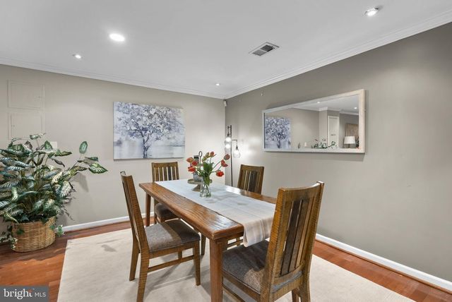 14908 VILLAGE GATE DR, Silver Spring, MD 20906