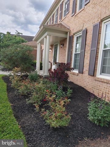 14908 VILLAGE GATE DR, Silver Spring, MD 20906