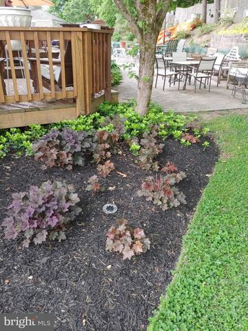 14908 VILLAGE GATE DR, Silver Spring, MD 20906