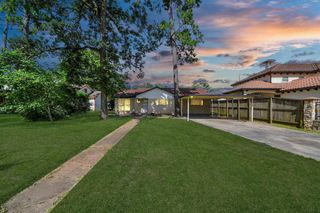 9250 Wiloak Street, Houston, TX 77028