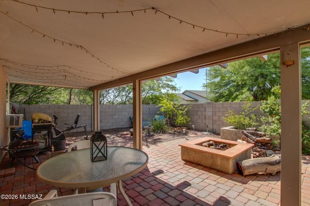 3715 W Nevil Court, Tucson, AZ 85746