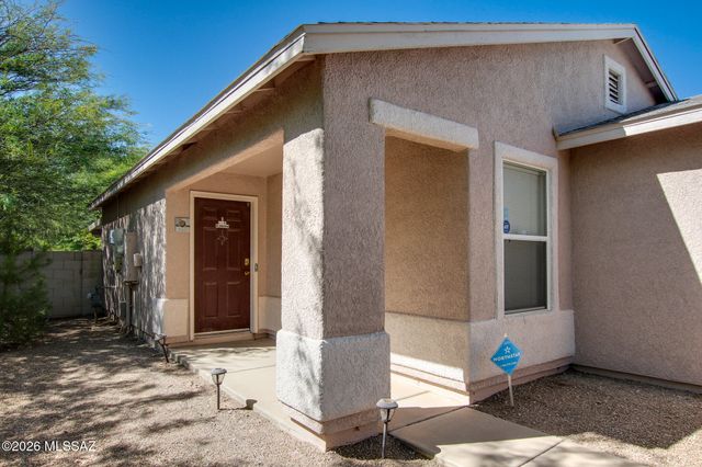 3715 W Nevil Court, Tucson, AZ 85746