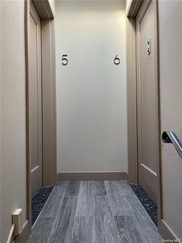 17 Cedar Street 5, Dobbs Ferry, NY 10522