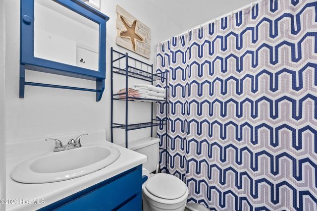 230 Sand Piper Drive, Sneads Ferry, NC 28460