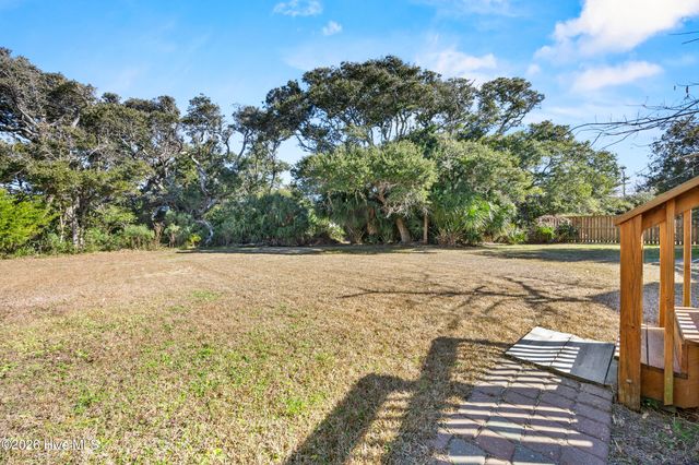 230 Sand Piper Drive, Sneads Ferry, NC 28460