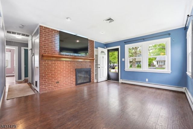 2339 Knapp Dr, Rahway City, NJ 07065