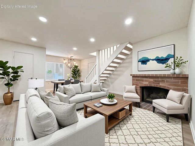 1752 E Avenida De Las Flores, Thousand Oaks, CA 91362