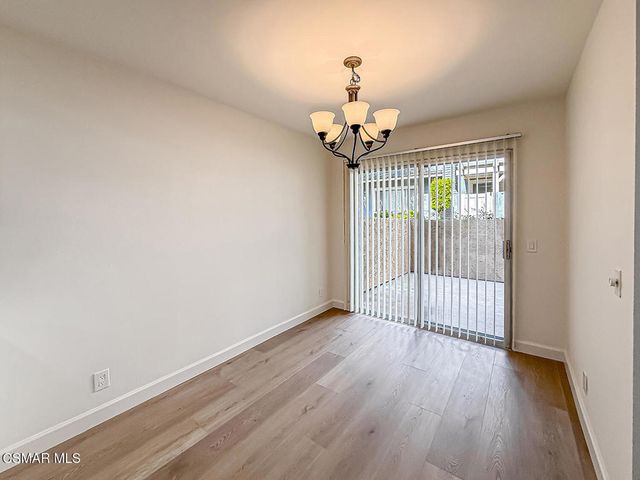 1752 E Avenida De Las Flores, Thousand Oaks, CA 91362