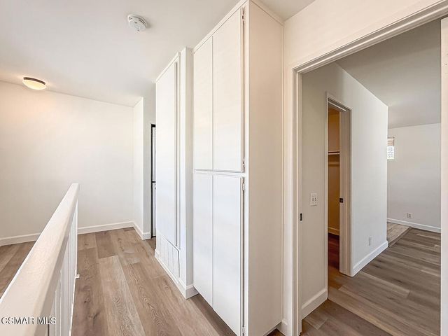 1752 E Avenida De Las Flores, Thousand Oaks, CA 91362