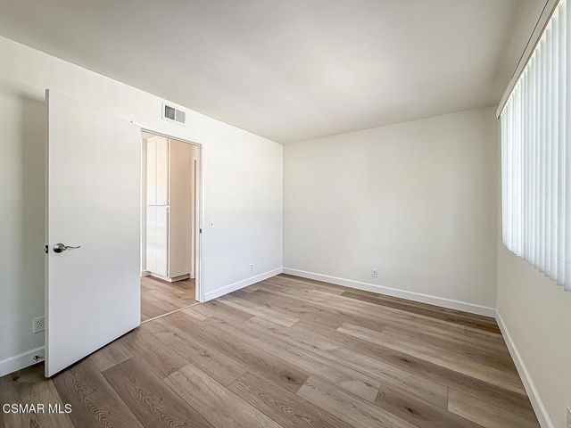 1752 E Avenida De Las Flores, Thousand Oaks, CA 91362