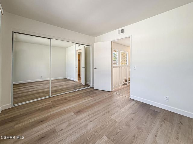 1752 E Avenida De Las Flores, Thousand Oaks, CA 91362