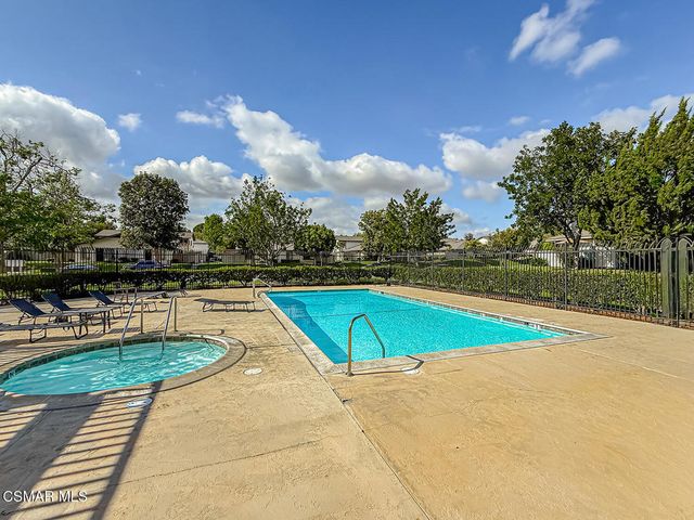 1752 E Avenida De Las Flores, Thousand Oaks, CA 91362