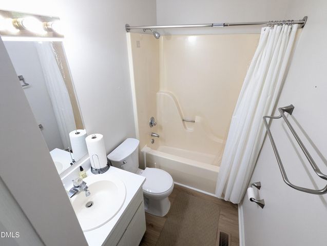 210 W Cornwallis Road, Durham, NC 27707