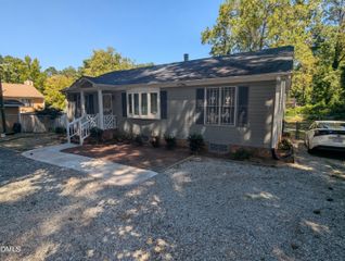 210 W Cornwallis Road, Durham, NC 27707