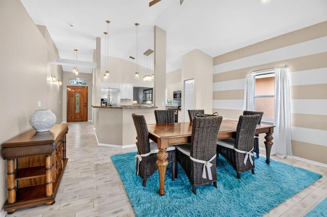 8021 Via Hacienda, Riviera Beach, FL 33418
