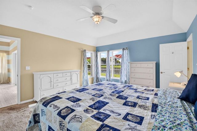 8021 Via Hacienda, Riviera Beach, FL 33418