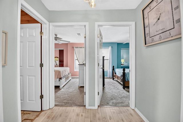 8021 Via Hacienda, Riviera Beach, FL 33418