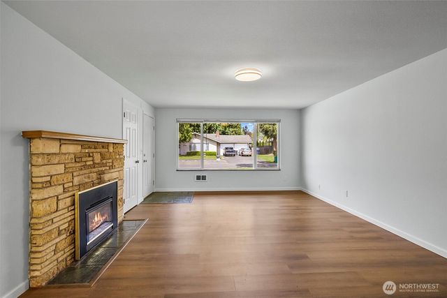 6526 77th Place NE, Marysville, WA 98270