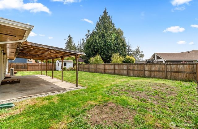 6526 77th Place NE, Marysville, WA 98270